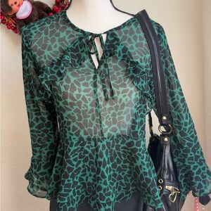 Banana Republic Women's Animal Print Blouse. Size XS.